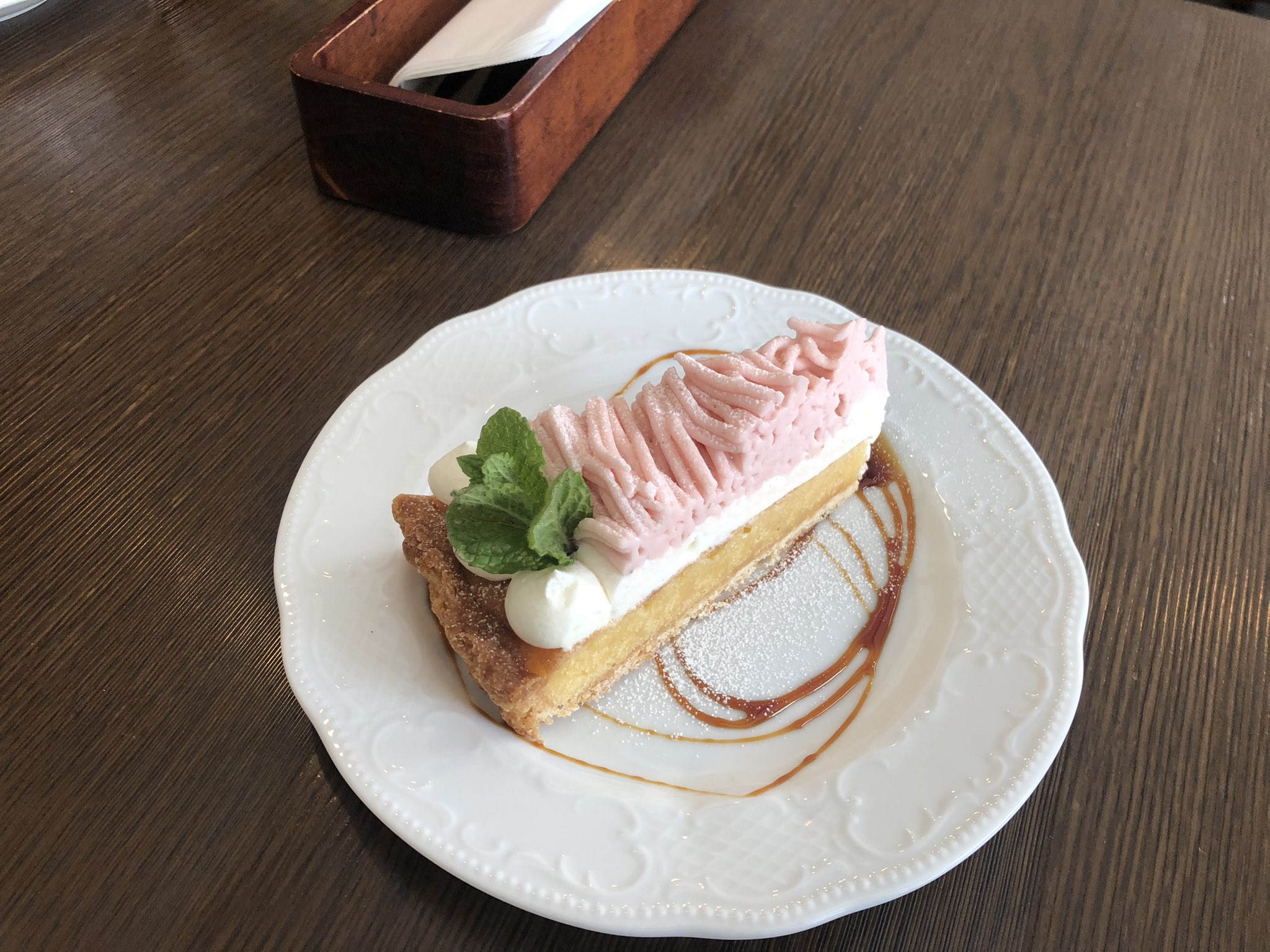 学びの場 うえだ未来塾 うえだ未来塾から数百メートルのところにある同じ通り沿いの店で久々にひっそりとランチ を 近くのお店なのでご紹介を兼ねて この近くにはあまりないお洒落なお店です とても美味しかったです 渋川市 カフェ イタリアン