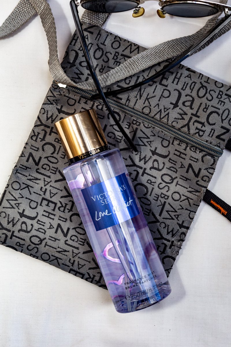 _MyScentuality_'s tweet photo. We take for granted the lasting imprint fragrances have towards our memory.

NEW ARRIVALS!!

#victoriassecret

📸: @look_i_took_a_photo

Price:1600kshs https://t.co/8P86GOKVfl