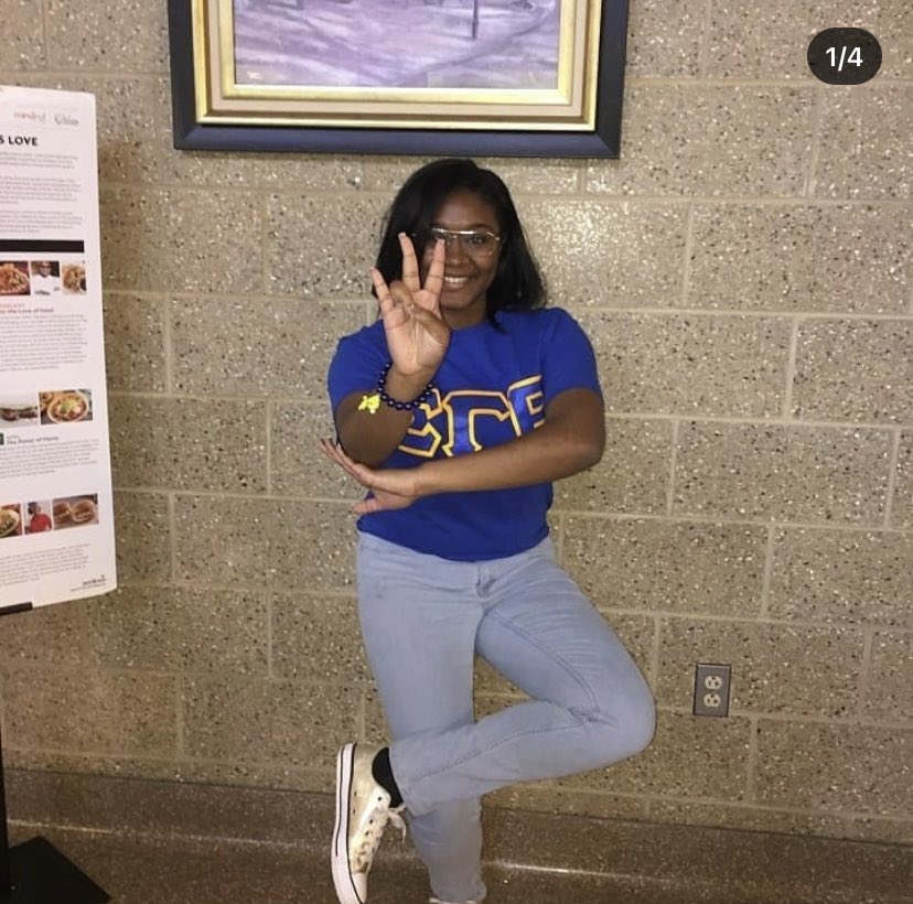 _RHOpunzel's tweet photo. ITS MY SIGMAVERSARYβΌοΈππ 3 YEARS IN AND MORE TO GO WITH MY SISTERSπ€π½ππβΌοΈ #LLSPR18 #resilience #deuceclub https://t.co/2Rmqzz43mL