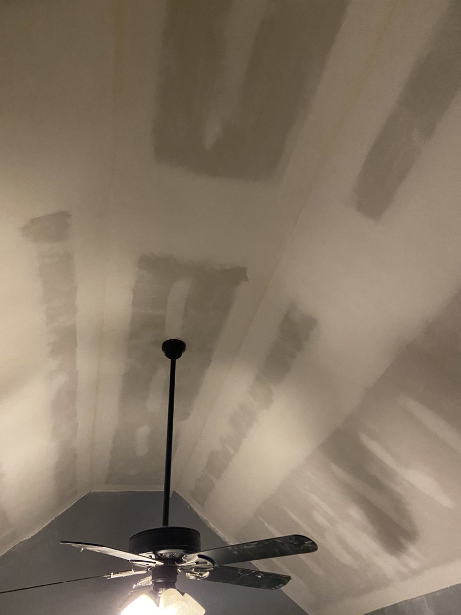 realjeffj's tweet photo. Removing popcorn from the ceiling adds value to your home https://t.co/KEmDq0MQkl