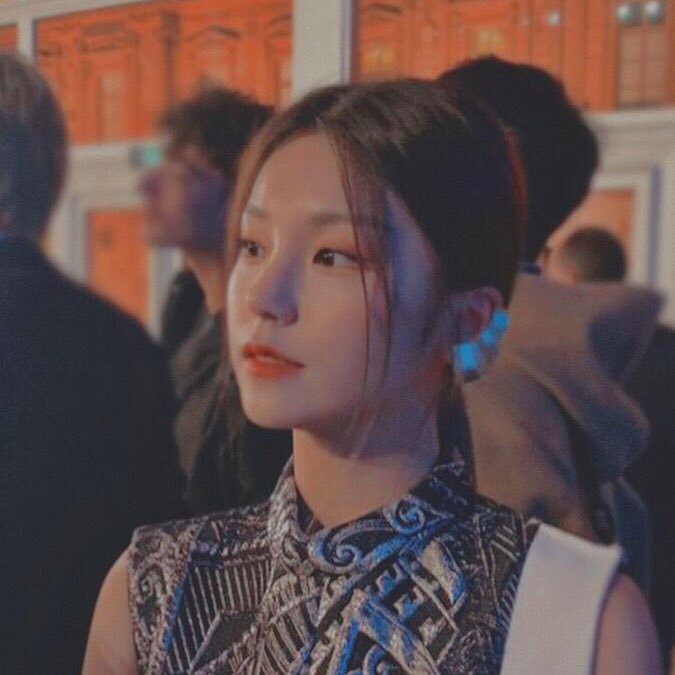 C4TR1NG's tweet photo. restarting.

hi! this is catrine aislim vazquez louviere. not a new account and not new to rp. went on a semi-hiatus, so i'm finding new interactive mutuals! kindly like or rt this for a follow and a possible dm. ♡ https://t.co/tCTuKtyNct