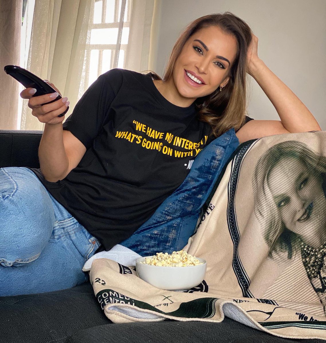 Have you watched my favourite show Schitt’s Creek yet. It’s on Comedy Central every week night at 9pm. #SchittsCreekonCC