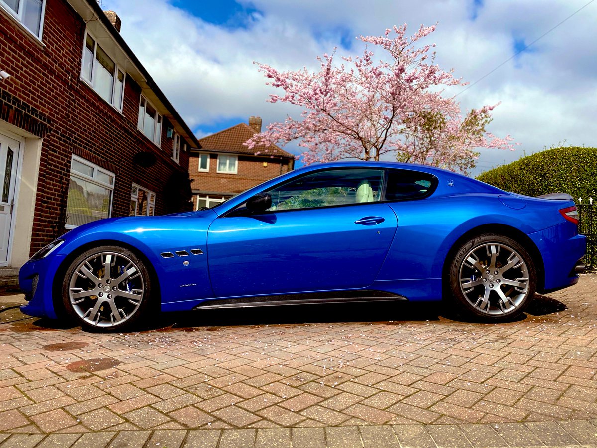 aaslam's tweet photo. Once upon a time the Easter long weekend was a chance to spend 4 days cleaning my car. Nowadays I’m lucky if I get 40 minutes to myself 🤣 #WeekendMubarak #ItsStillNotProperlyClean #LotsMoreToDo https://t.co/kbAvajMOCL