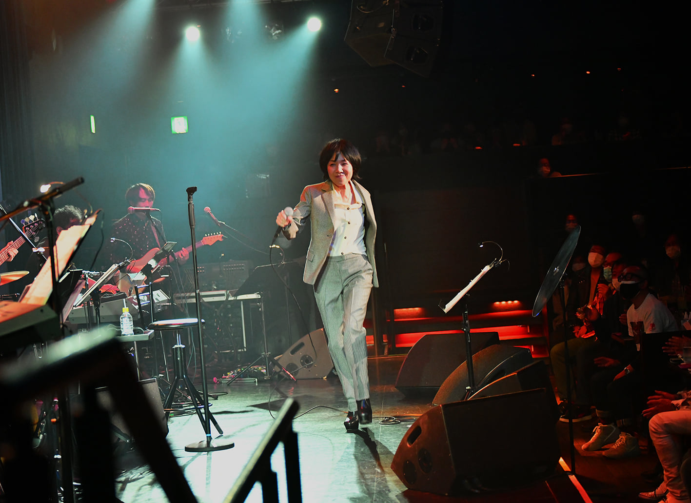 山下久美子 Live Club 山下久美子 40th Anniversary Live 愛 溢れて Full Of Lovable People Final 明日へ 明日 生ライブ配信 17 30 Start チケット T Co Qeccwtyuog Kumikoyamashita 山下久美子 Live 椎野恭一 後藤