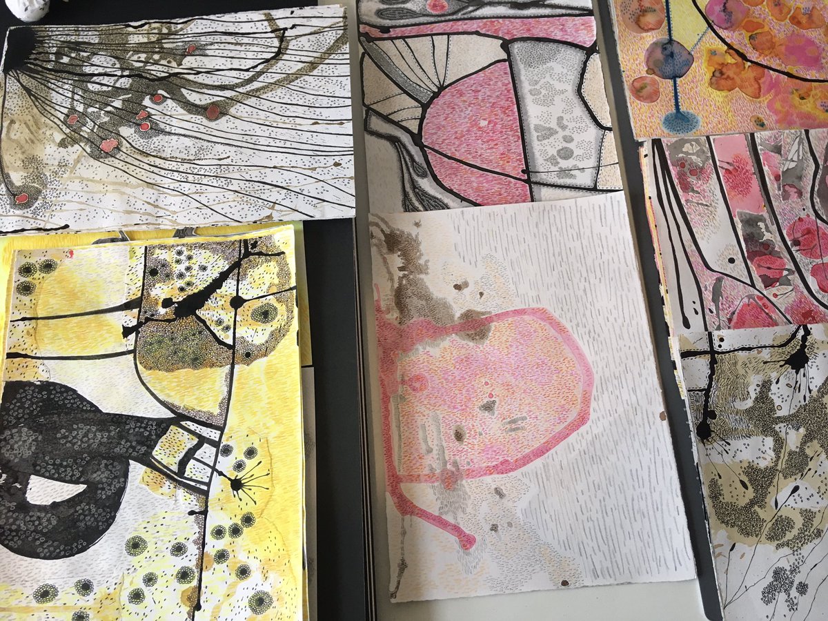 EsenKayaArts's tweet photo. #Archive30 theme today is #WhereYouStarted My archive is a collection of 300 drawings made 2019-2020. All made on 1hr train journey into London when I started my new job. These pics aren’t of all drawings I accumulated. They are my archive for those two years. @ARAScot thanks 🙏 https://t.co/hFWDUVzedH