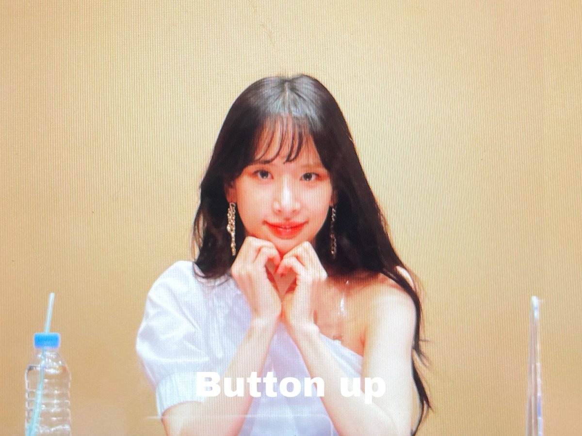 colorbutton94's tweet photo. 210402 아트홀봄

오랜만에 봐도 다정하요🥰

#WJSN #우주소녀 #SEOLA #설아 https://t.co/SISWhrk0uP