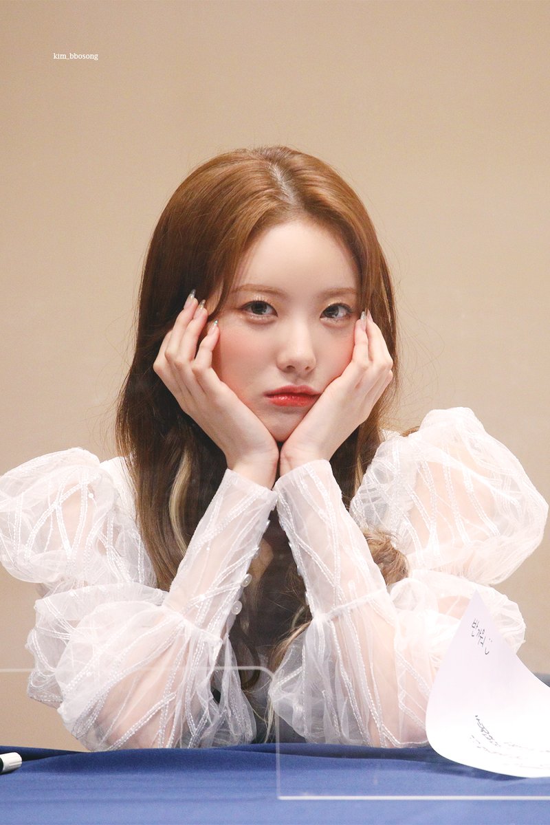 210402 2
#루다 #LUDA #우주소녀 #WJSN