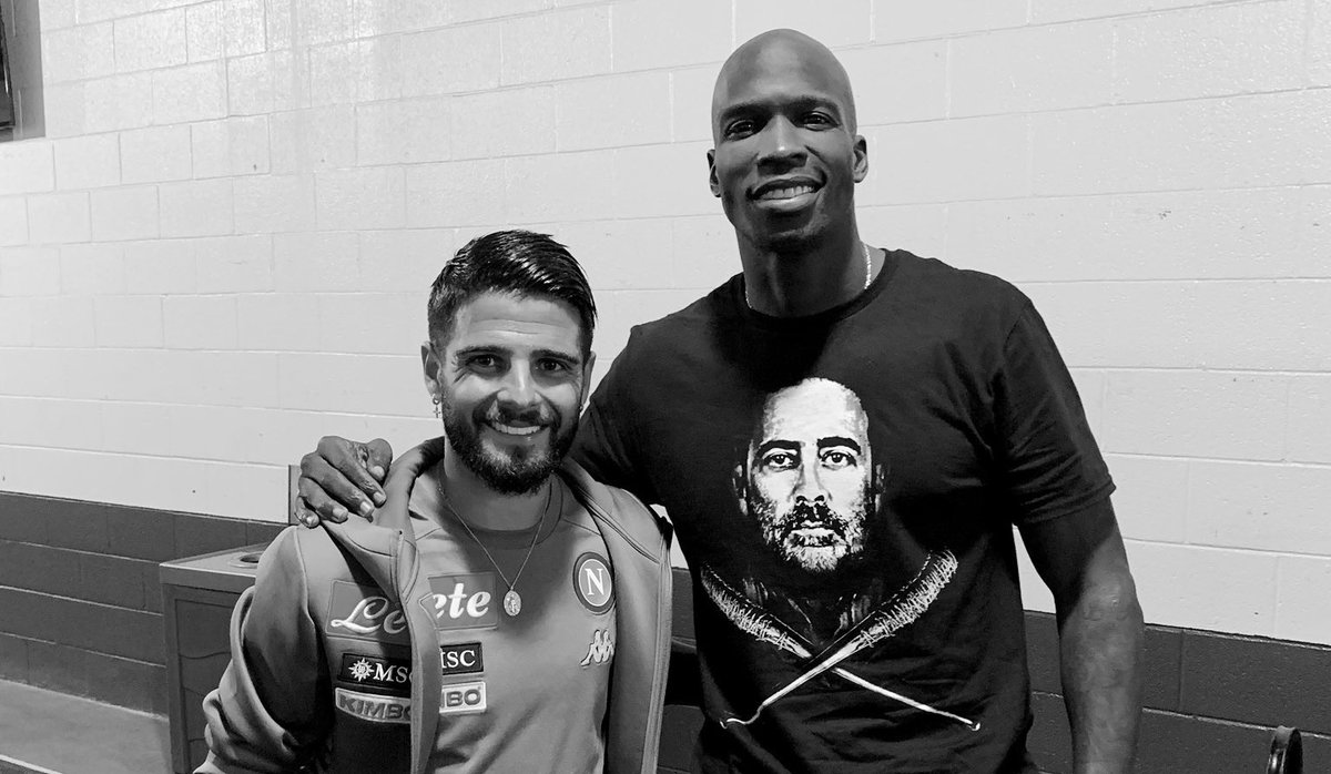 Joe_Fischetti5's tweet photo. I'm starting a petition

Retweet this if you want @sscnapoli @en_sscnapoli to make @ochocinco our North American Brand Ambassador! https://t.co/bkErxh6DGO