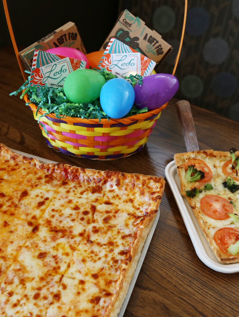 LedoPizza's tweet image. 🐰 #FridayFeeling GIVEAWAY 🐰

RETWEET &amp;amp; FOLLOW
for a chance to win a
$50 #LedoPizza GIFT CARD!

(2 winners picked randomly at 10pm 4/2/21)

🌷 Kick off your Easter Weekend with off with some Ledo Pizza 🌷

OPEN for Dine-In, Carryout, Online

Order Now

order.LedoPizza.com