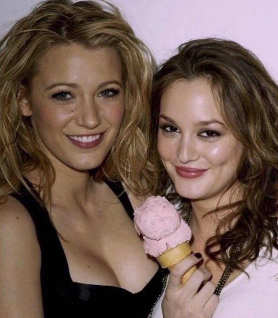 eliesaaabs's tweet photo. Serena Van Der Woodsen &amp; Blair Waldorf https://t.co/W2xkDh40UV