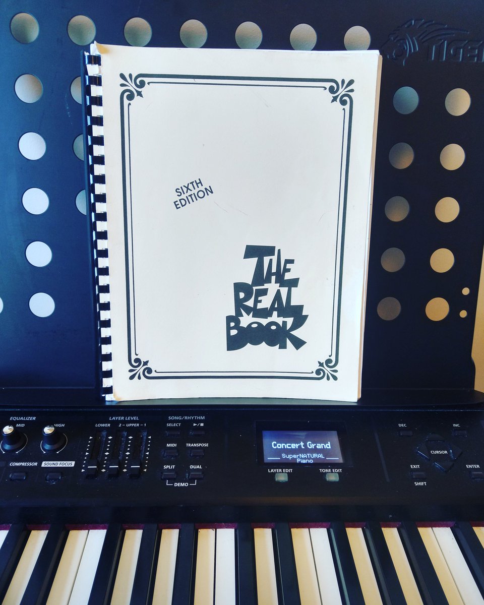 Enjoyed getting more stuck into this recently. Provided me with a haven of chill amongst all the chaos 🎵 Hope everyone has a lovely Easter/holiday however they're celebrating and can take a bit of time out 🐣