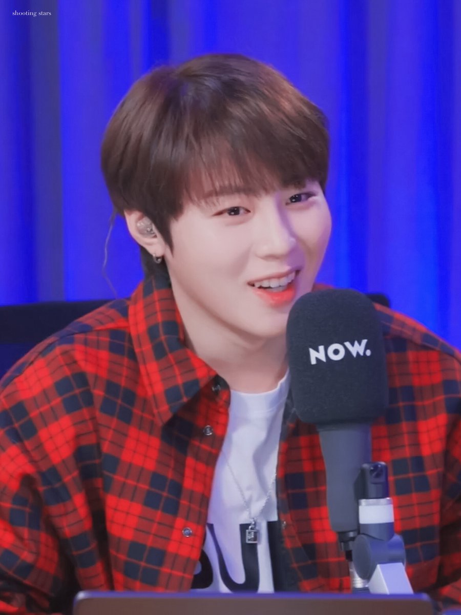 210402 심야아이돌

이뿌당 😻

#하성운 #HASUNGWOON
<a href="/gooreumseng/">하성운</a> <a href="/HSW_officialtwt/">하성운 (HASUNGWOON) OFFICIAL</a>