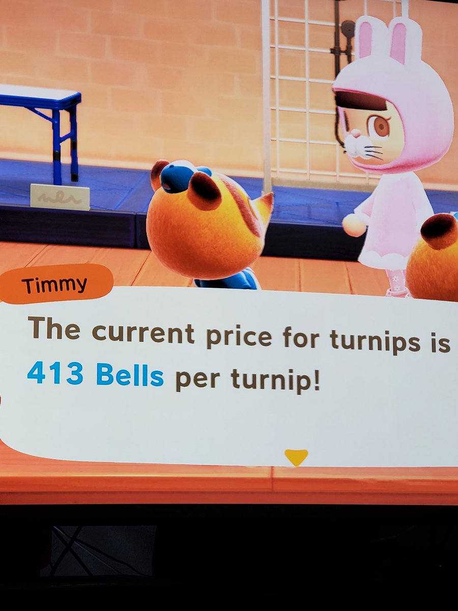 Zenisland2's tweet photo. Turnips 413. Free stuff. Join the queue #dodocode #ACNH https://t.co/PcjNXKsJmr https://t.co/dK5i2Cch7Q