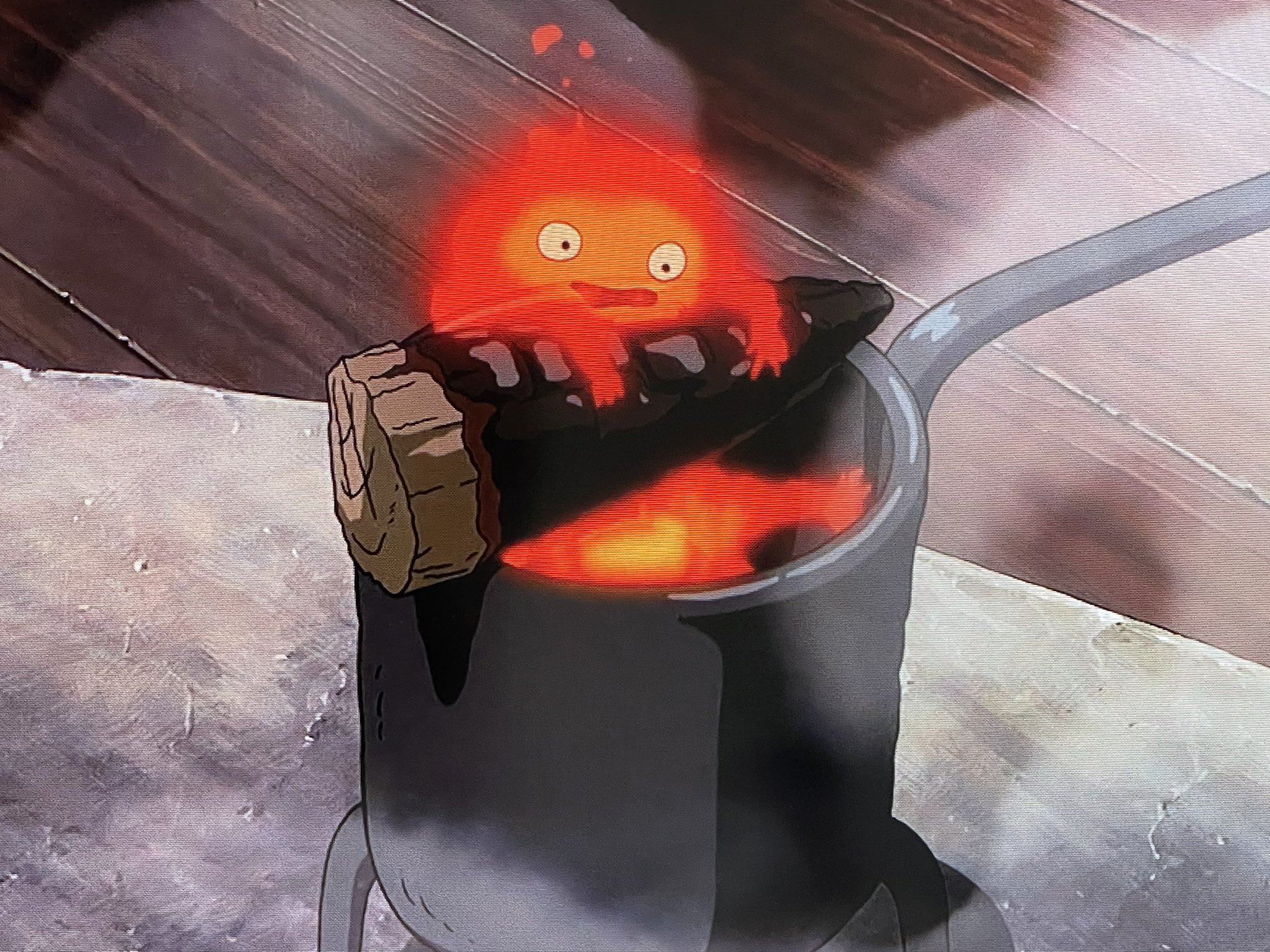 Twitter 上的 ぴよマール 0ac ハウルの動く城の中ならカルシファーが一番好きだわ２０ 金曜ロードショー ハウルの動く城 カルシファー ハウル 金ロー ジブリ 金曜日 きんようび T Co Jrubokpsfx Twitter