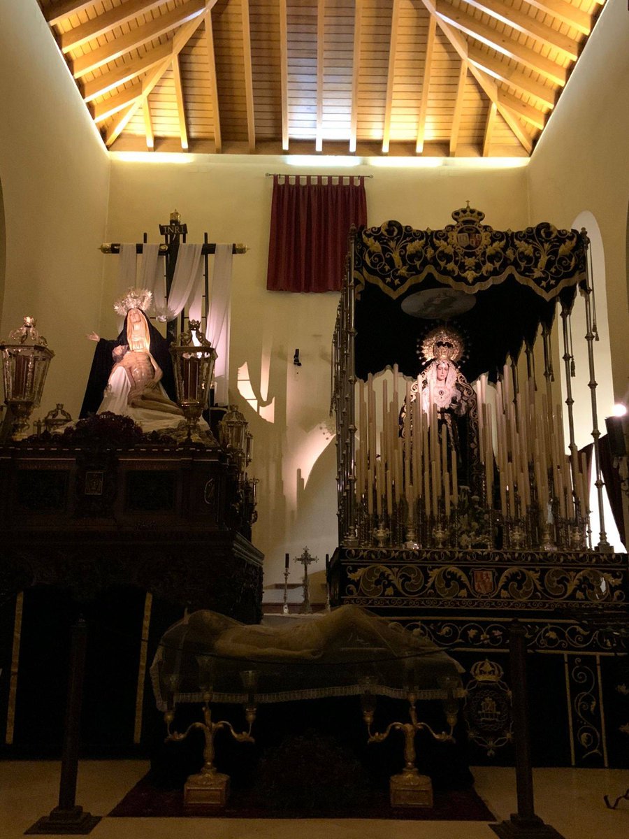 ✝VIERNES SANTO| Último día de nuestra Semana Santa. En el día de hoy acompañaremos a nuestra <a href="/Servitas_Gibra/">Servitas Gibraleón</a> a partir de las 20:00 horas. Por otro lado, nuestro otro Trío de Capilla estará en la Estación de Penitencia de la <a href="/GJ_StoEntierro/">GJ Santo Entierro</a> , a partir de las 18:00 horas.