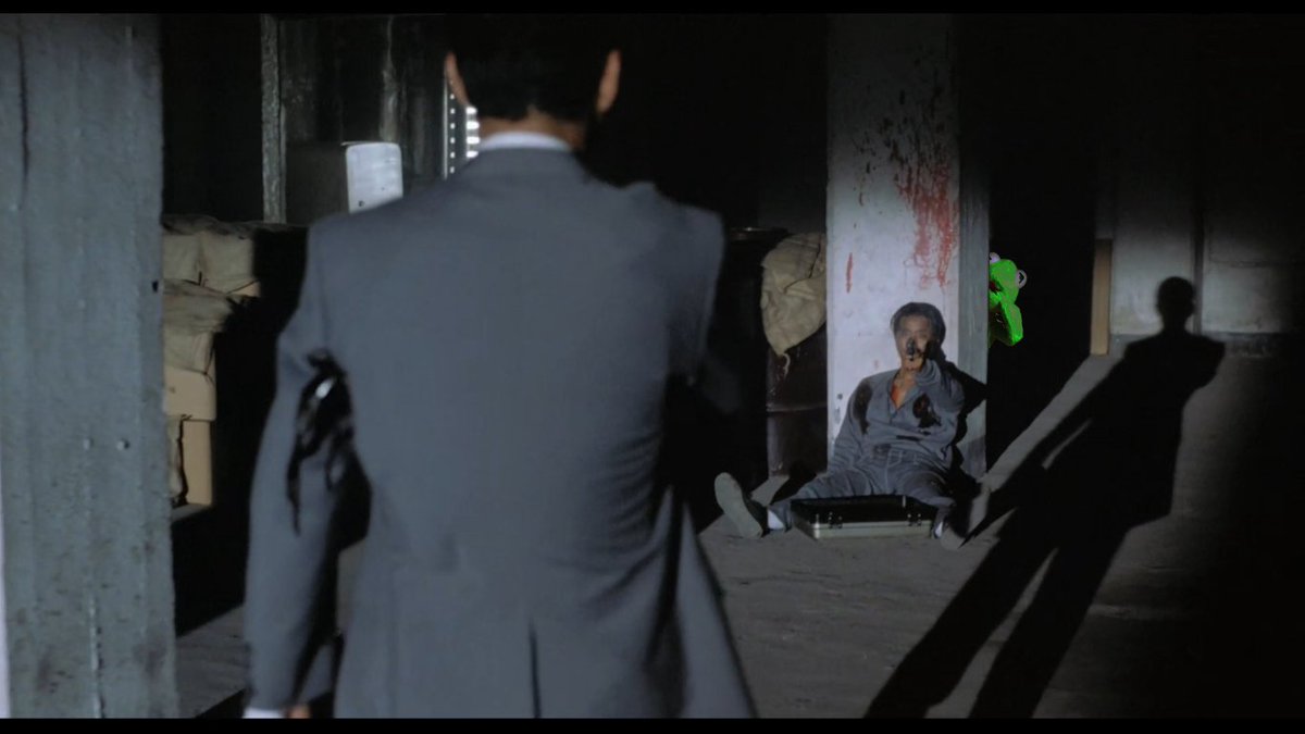 KermutCrackpaud's tweet image. Kermüt à encore choisi le pire endroit pour se défoncer tranquillement..