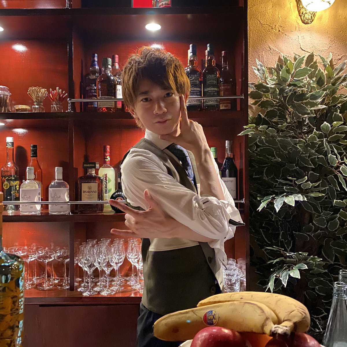 Kousuke イケメンバーテンダー小倉氏のbarが新宿西口にオープン 現在プレオープンで5日からグランドオープン ウイスキーだけじゃなくてカクテルやシェリー好きにもおすすめやで Composition 160 0023 東京都新宿区西新宿1丁目15 7 Kousuke イケメンバーテンダー小倉氏のbarが新宿西口にオープン 現在プレオープンで5日からグランドオープン ウイスキーだけじゃなくてカクテルやシェリー好きにもおすすめやで Composition 160 0023 東京都新宿区西新宿1丁目15 7