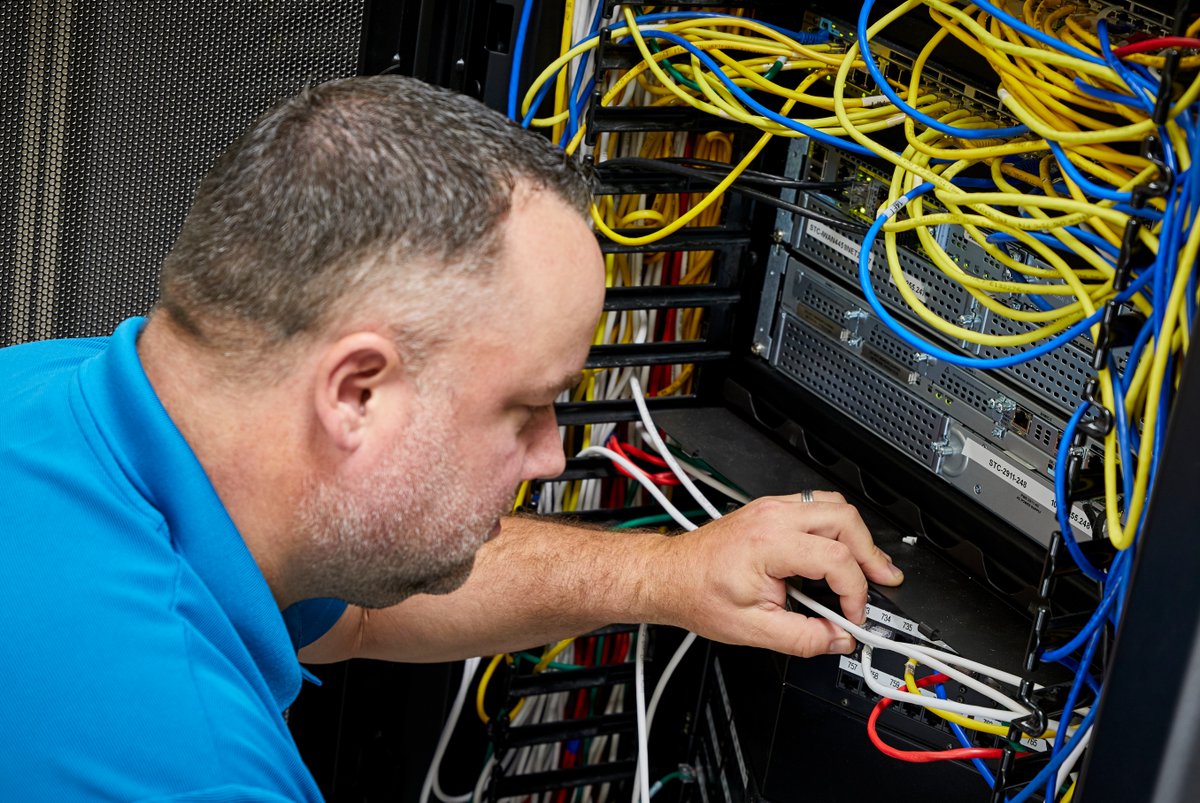 MarcoTechnology's tweet photo. We are a high-performing technology company with a track record of creating amazing careers, and are actively recruiting in #IT, #engineering, client support, and many more- help us take #technology further: https://t.co/svEvDwACfx https://t.co/2eu9Ev8pQw