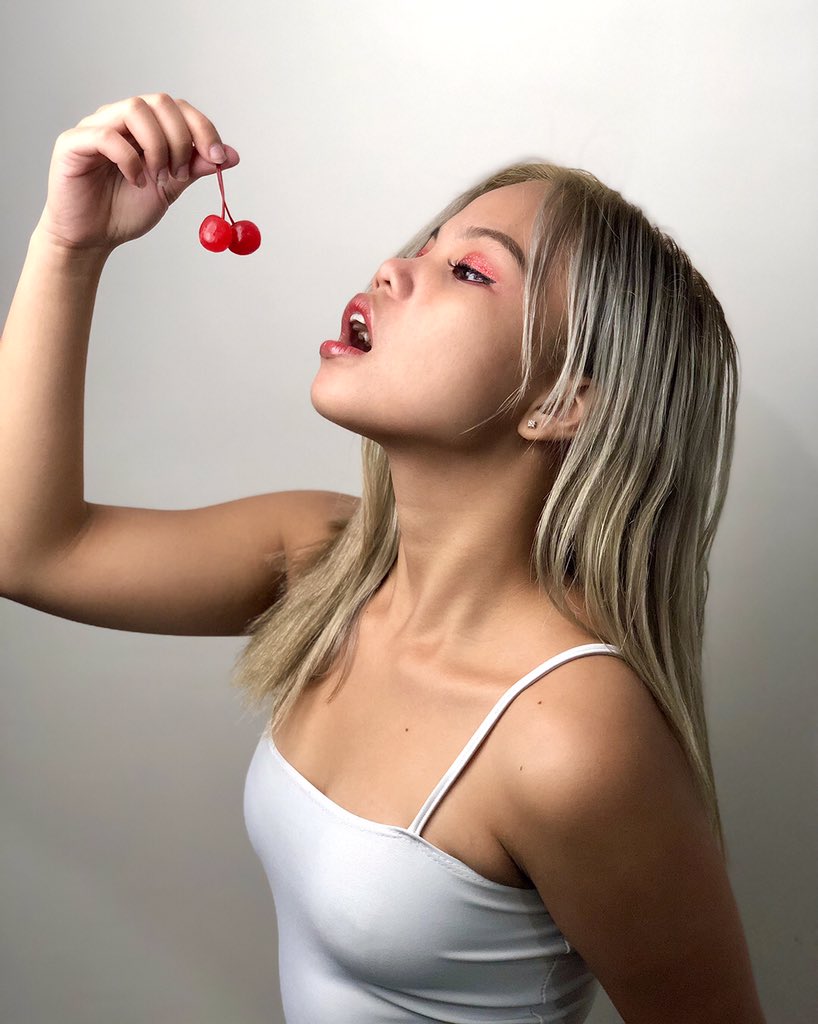 Pop my cherry 🍒