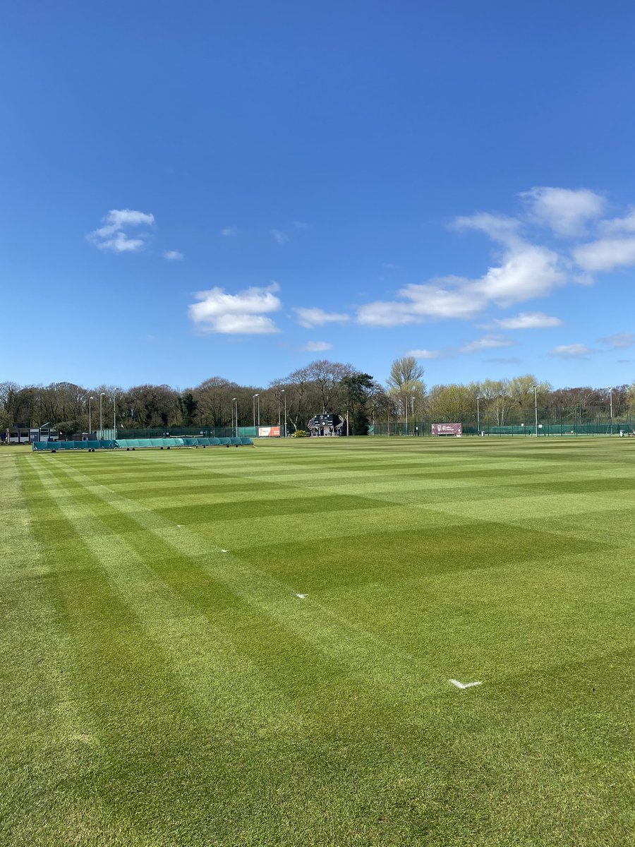 Church Road looking perfect in the Bank Holiday sun. 

2021 Season: Ready 🏏

(<a href="/twellsturf/">Tom Wells</a> - Best in the Business)