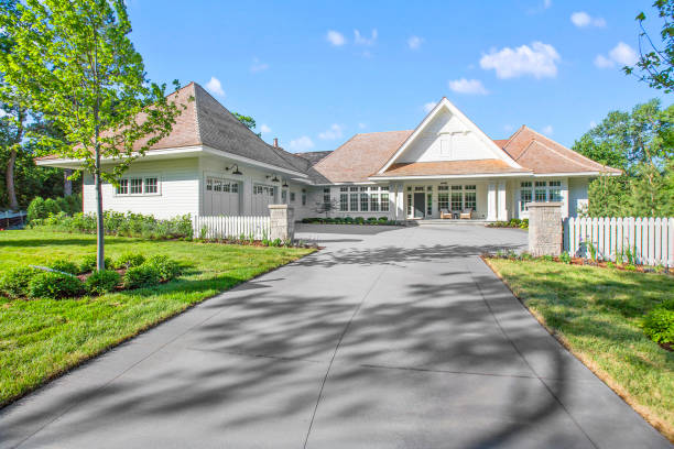 From driveway resurfacing to new patios, we offer a complete range of concrete services that cater to the needs of our clients. Visit our website or call us at 931-674-2440 to get started. bit.ly/2K5g68x