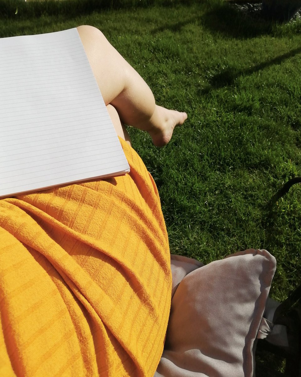 NBrown2017's tweet photo. 🌞🌞🌞
Writing in the sunshine!!
Who's with me?
.
#iamwriting #author #writingcommunity #wip #SciFic #authorposts #author https://t.co/QrYKPvk1KL