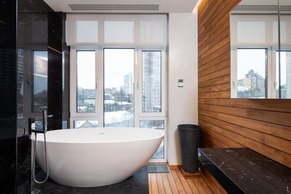 ryan_knab's tweet image. In your opinion, does a master bath need a tub, or is just a shower ok? Comment below and explain why! ⬇🛁 
#lujorealestate #realestate #realty #broker