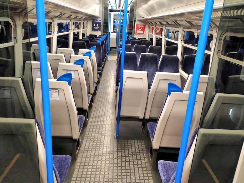 martinw02998119's tweet image. 466031 &amp;amp; 466014 on 8 road of Ashford Down yard, here for driver / shunter refresher training, 20/3/21 (taken from a place of safety) #class466  #SpottingFromWork