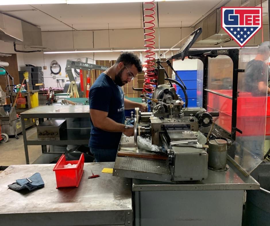 GTeeUSA's tweet photo. G Tee is a family owned and operated company! Our products are made from the finest components available right here in America. #proud #americanmade #GTeeUSA #whatprosuse #MLB #baseball #softball #battingtees #train
https://t.co/giqX9YVC4g https://t.co/sS7uvRXIXa