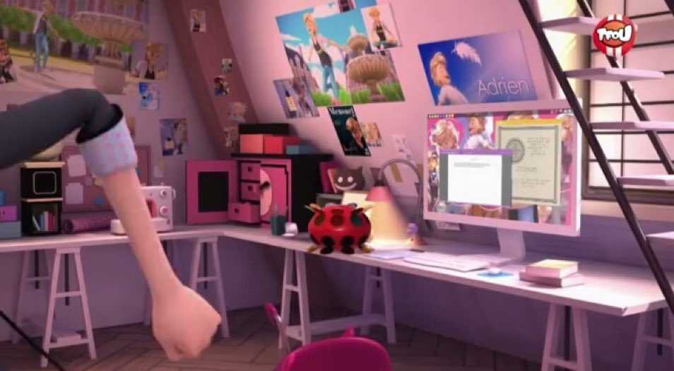 CHAT NOIR IS GONNA SEE THE POSTERS...