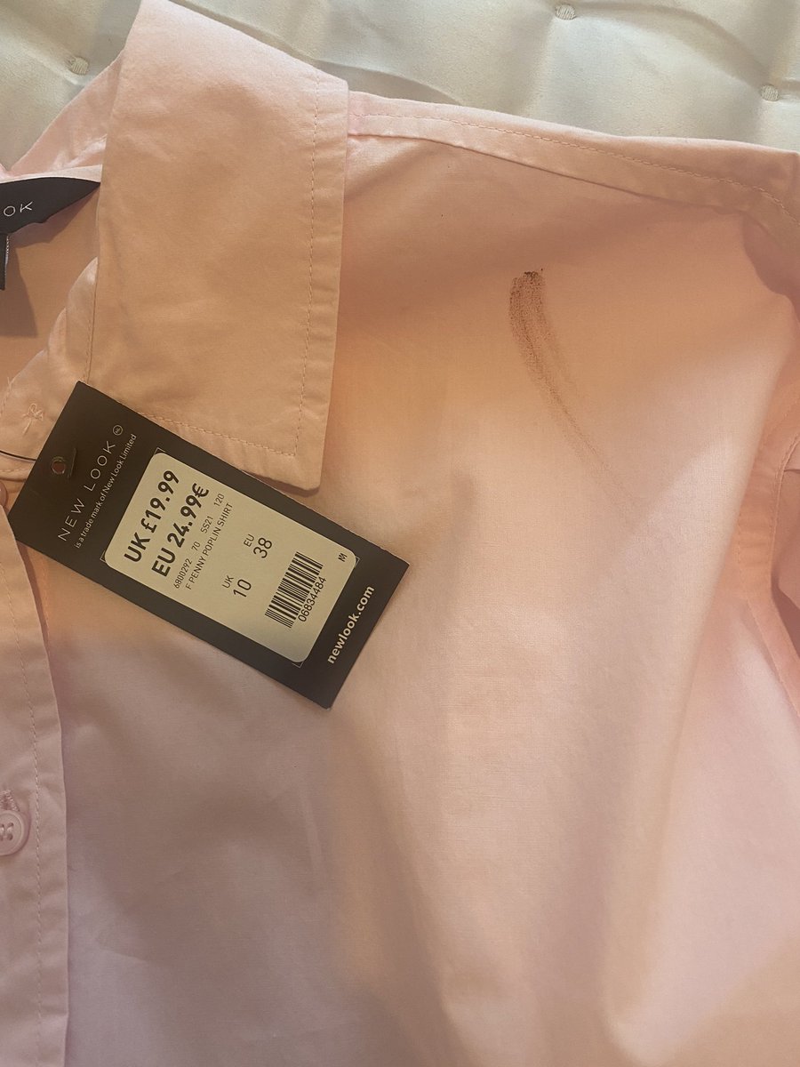 CallMeLeila's tweet photo. @NewLookHelp shocked at the condition of this shirt I received today 😅😅 https://t.co/n2eBh8Uowv