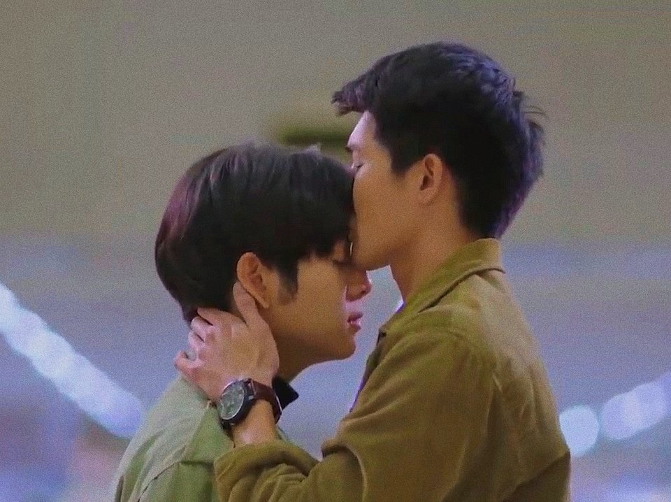 earthmixarchive's tweet photo. A Tale Of Thousand Stars end with a very happy ending ♡

#นิทานพันดาวตอนจบ https://t.co/MKPSXsmUUs