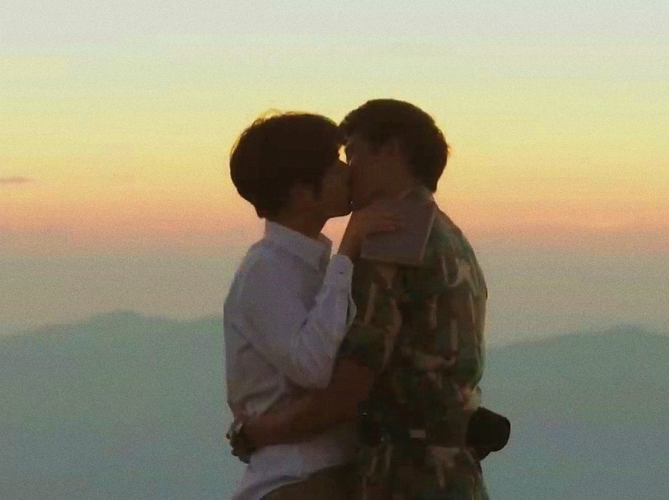 earthmixarchive's tweet photo. A Tale Of Thousand Stars end with a very happy ending ♡

#นิทานพันดาวตอนจบ https://t.co/MKPSXsmUUs