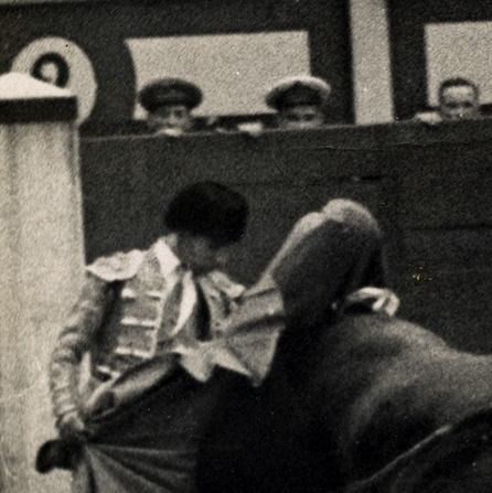 Dos Hermanas fallece a los 92 años recién cumplidos el torero nazareno José Vega "Pichardo" (foto toreando en Madrid), importante banderillero en los 70 en la cuadrilla de Paquirri y antes en la de Jaime Ostos. Nuestro pésame a los suyos DEP <a href="/portaltaurino/">Portal Taurino</a>