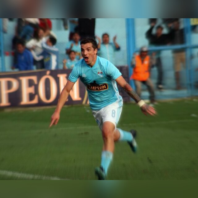 DiosMiViejaSC's tweet photo. ¡FELIZ CUMPLEAÑOS 'GABI'! 

Hoy celebramos el cumpleaños del exjugador de Sporting Cristal, Gabriel Costa. El uruguayo-peruano cumple 31 años y se le recuerda por su excelente temporada 2018. Obtuvo dos campeonatos con el equipo cervecero (2016 y 2018). 

¡SALUD, COSTA! https://t.co/NoUbz9mzBJ