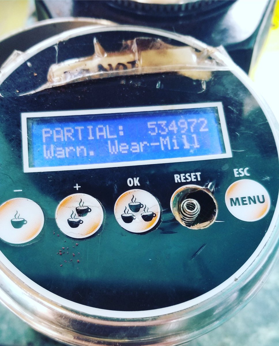 I think there may be something missing here.....................
•
•
•
#espresso #coffee #grinder #coffeegrinder #espressobeans #coffeegram #dailycoffee #instacoffee #coffeebreak #espressomachine #coffeetech #coffeeservice #servicetech #coffeenerd #coffeegeek #coffeeexpert