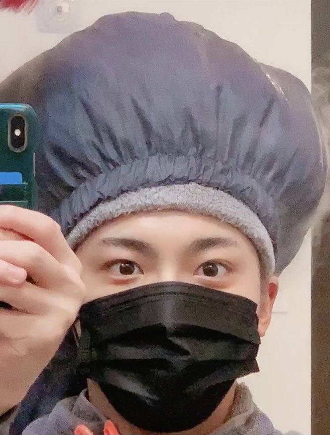 ATEEZofficial's tweet photo. [#산] ㅅㅊ 타코야키❤️
#ATEEZ #에이티즈 https://t.co/87Jr3CxLwY