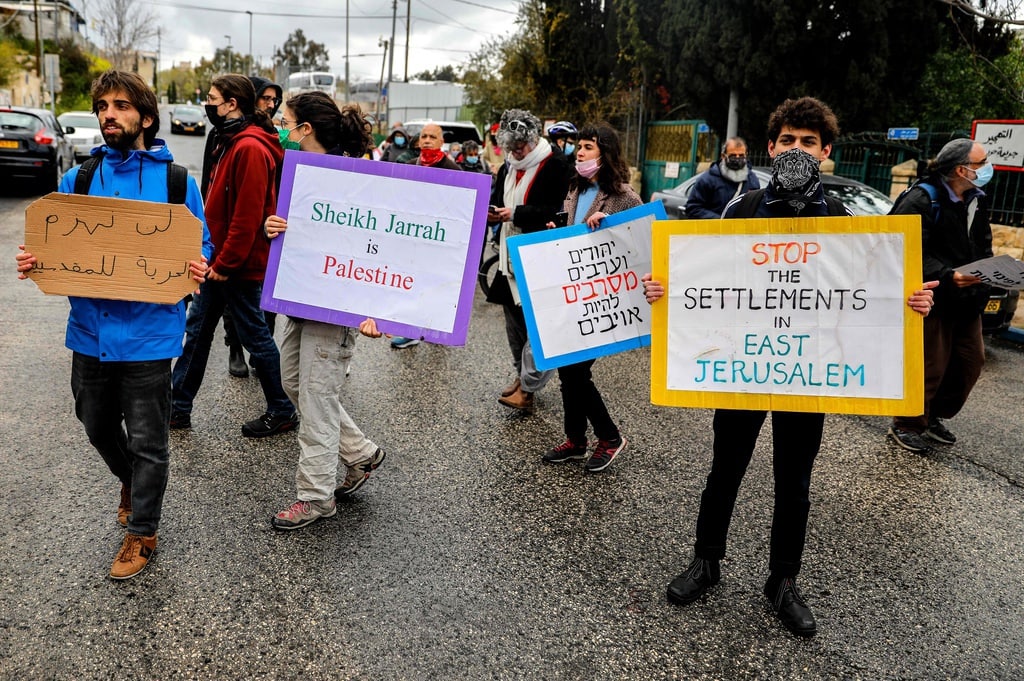 #صور من المسيرة الرافضة لتهجير أهالي حي الشيخ جراح في القدس المحتلة اليوم. 
#انقذوا_حي_الشيخ_جراح  #savesheikhjarrah