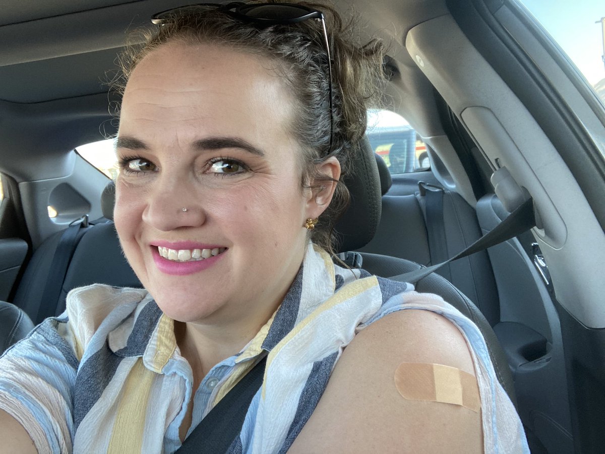 mskellycannon's tweet image. Fully vaccinated. #YeahScience
