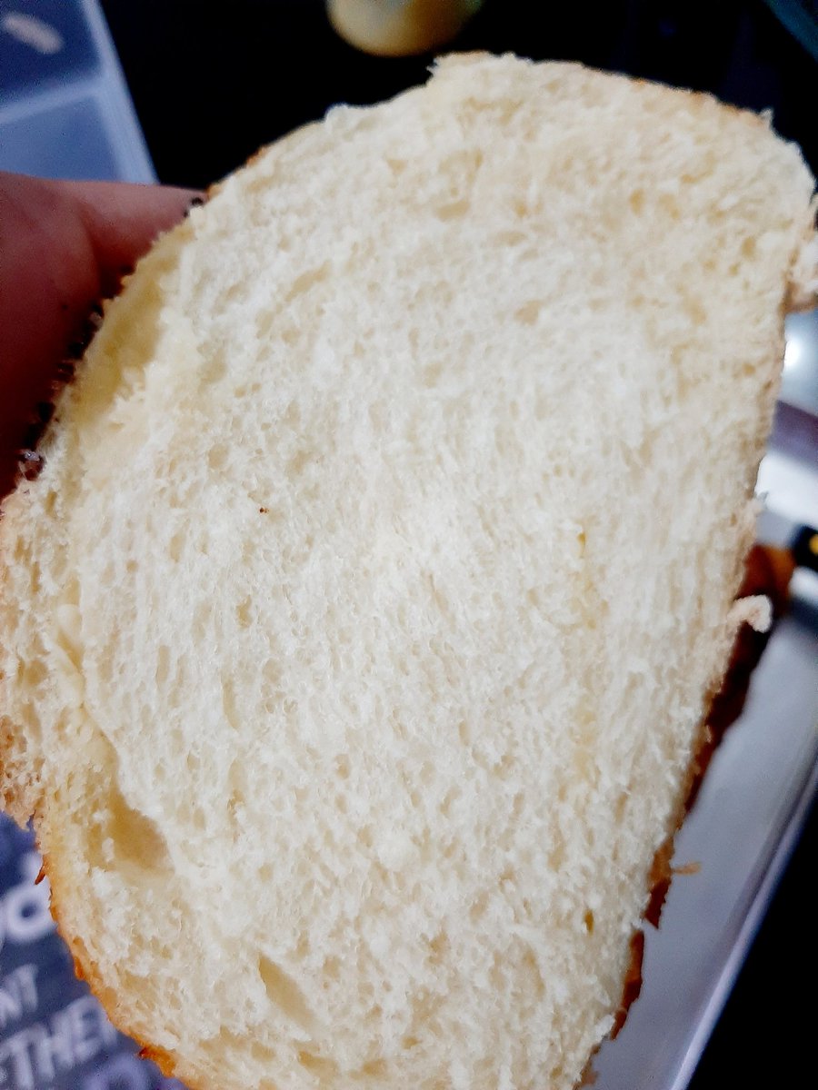 emmypuspasari's tweet image. Milk Loaf Bread..
#swirlbread #woolbread #bread #homemade #baking