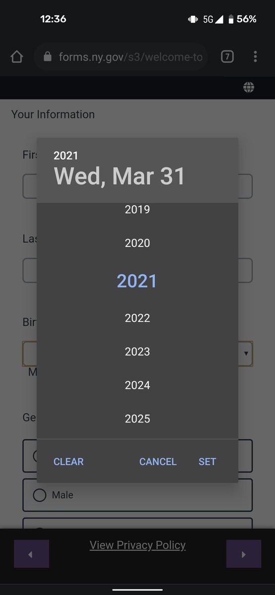 amazhang's tweet photo. Turns out you can click the year which I did initially try but must have missed the small hit area. Even so, bad discoverability and a11y. https://t.co/zIlf07lAJy