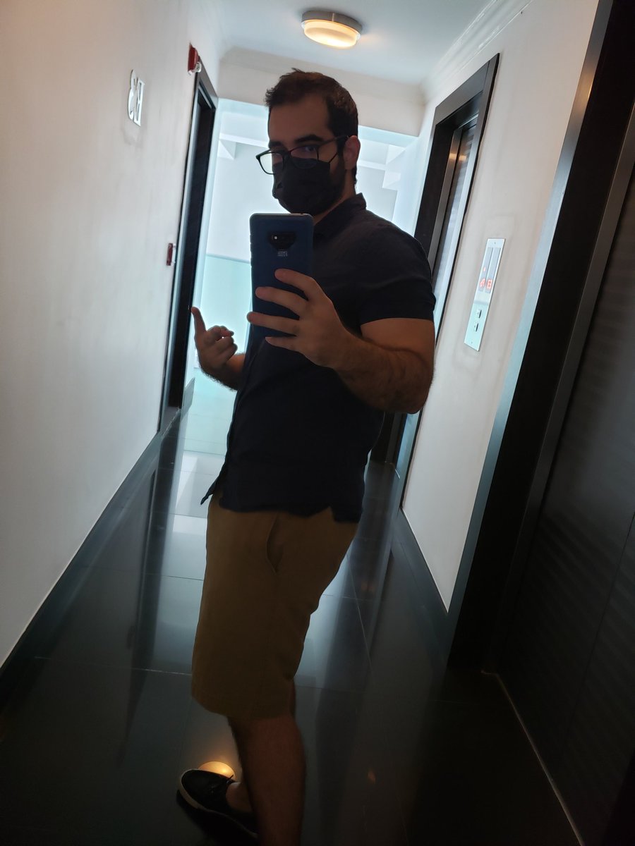 Khalid1894's tweet photo. Viernes de yeyecito aesthetic https://t.co/HDE9nldNk6