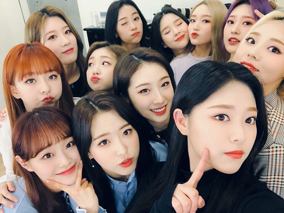 faye_yoko4's tweet photo. #AprilFoolsDay #LOONA_STAR #loonaot12 #LOONA_WHYNOT #loonacomeback I vote #LOONA FOR #StanWorId #이달의소녀 @loonatheworld https://t.co/Gh4r0bLDF0