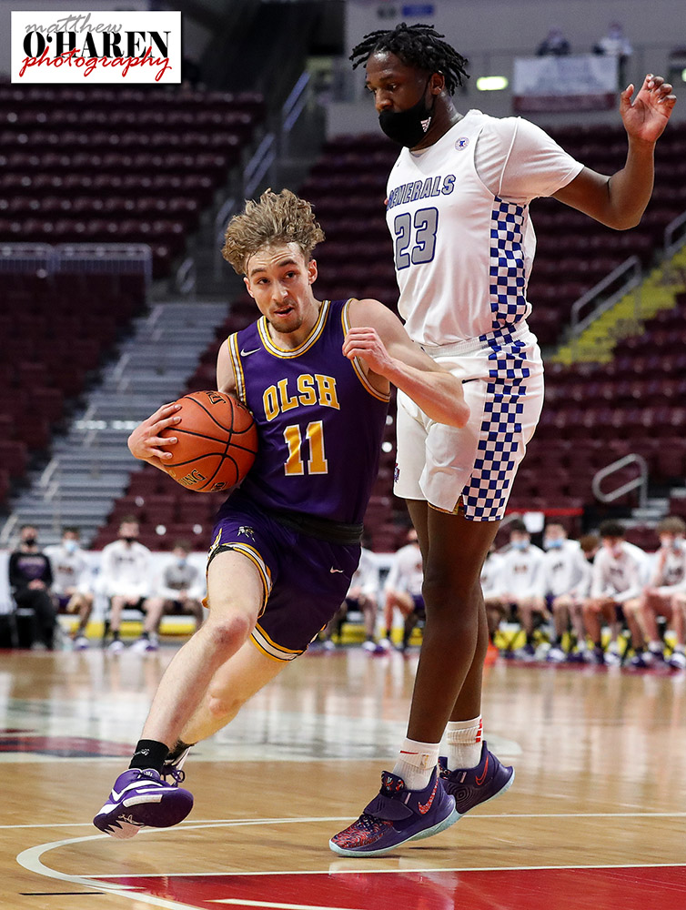 moharenphoto's tweet photo. .@OLSH_Hoops captures first state title after defeating Constitution 62-49 in the #PIAA Class 2A boys basketball championship game played Friday afternoon at #GiantCenter in Hershey. @OLSH_HighSchool @olshsports #GoChargers #OLSHChargers #OLSHhoops #OLSHbasketball @bctimes https://t.co/KG8rvH7Tlv
