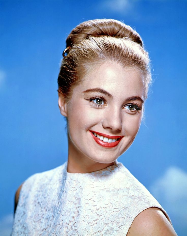 Happy 87th Birthday to the lovely Shirley Jones   