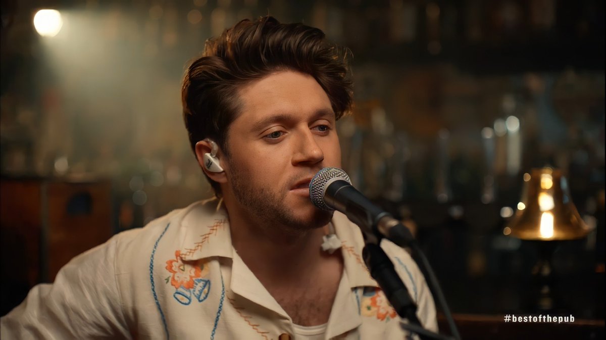 Neverbeenyouss's tweet photo. PROUD OF NIALL
#streamheartbreakweather https://t.co/dKksKnimGc