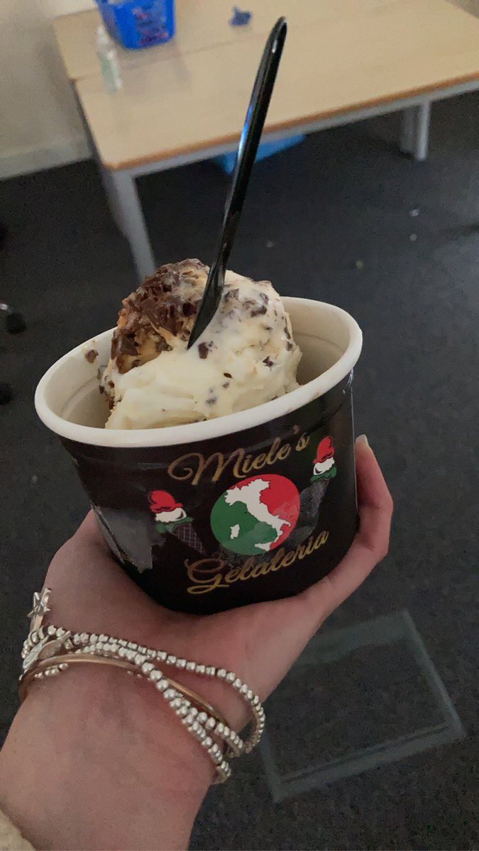 Miss Scott and P1/2 tweet media