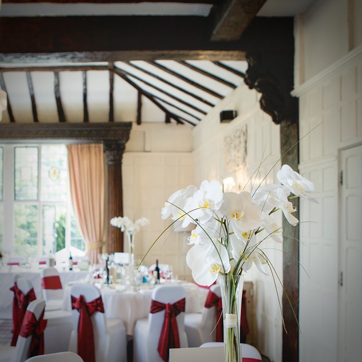 MaplesFlowers's tweet photo. We love these as a table centres ❤️
#TableCentre #WeddingFlowers #WeddingFlorist #MaplesFlowers #HemelHempstead #Hertfordshire #WeddingPlanning https://t.co/lRca4iIw3C