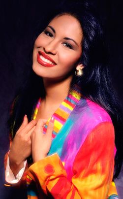 KimberlyReithe1's tweet image. 26 years today without selena 😢🕊️
I love you and miss you so much girl. You will always be my favorite singer 💜💜💜.