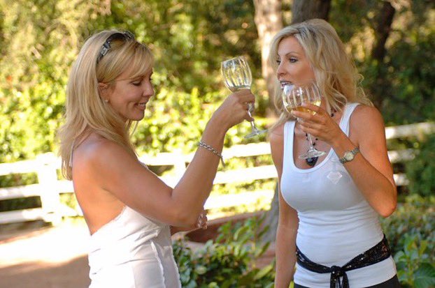 austin99662's tweet photo. #TeamDandra #RHOD Donβt even have to think about it. https://t.co/mDutHPiGMc